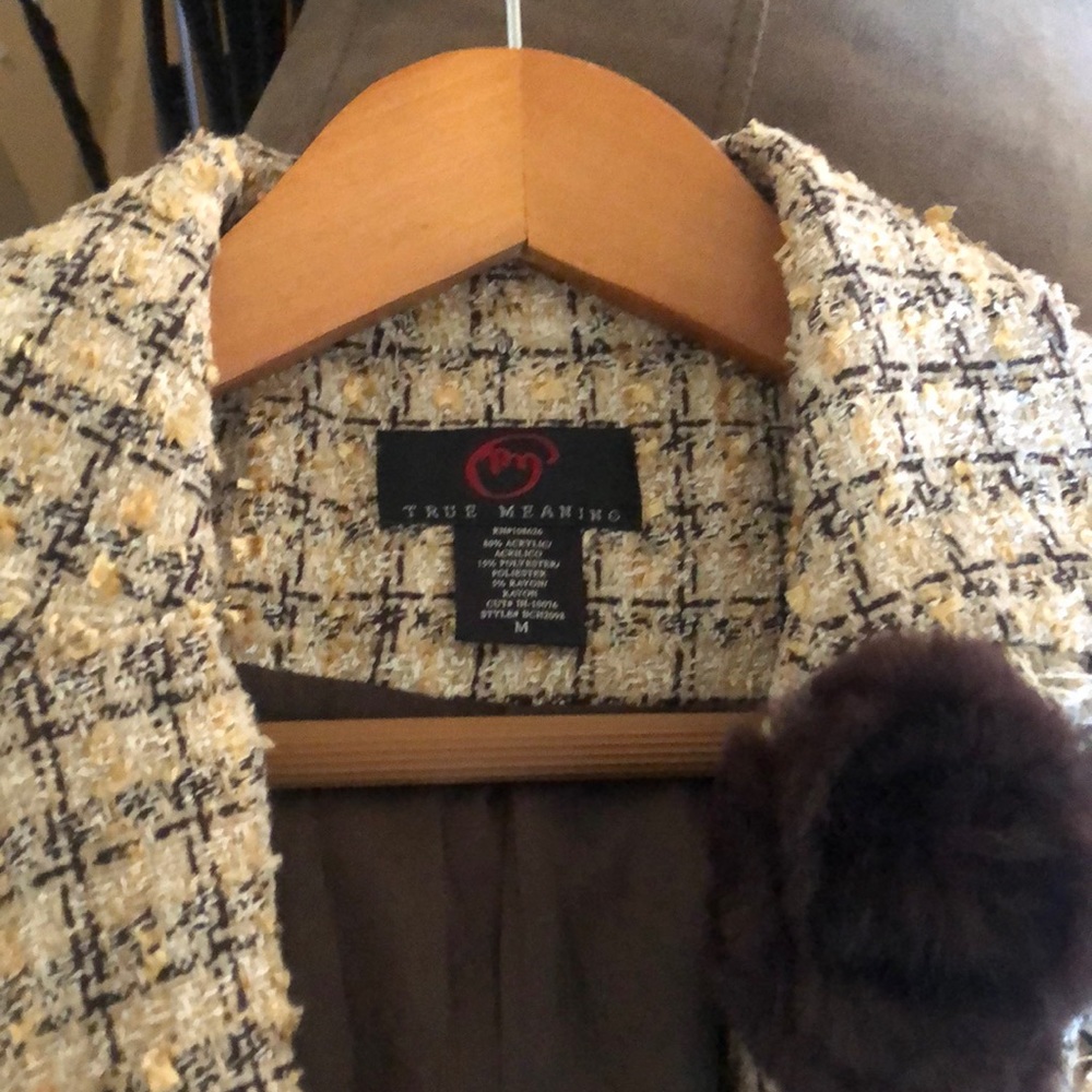 Coat - Picture 2 of 3